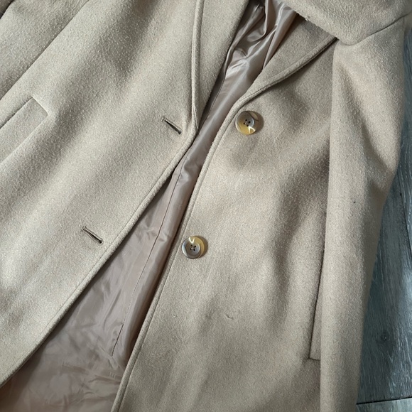 GAP Women's Classic Tan wool Coat - Picture 4 of 7